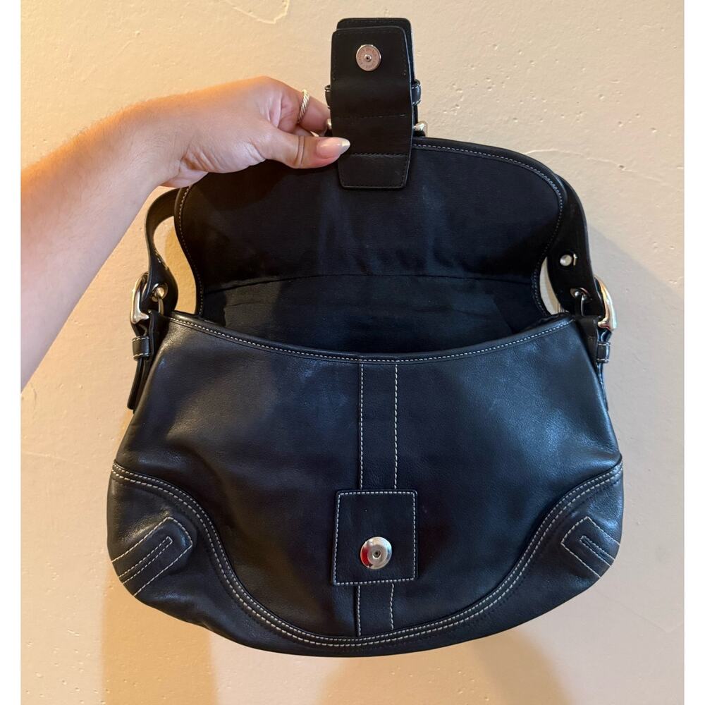 Coach Vintage Black Shoulder Soho Soft Leather Flap Bag Silver metal - Picture 7 of 13
